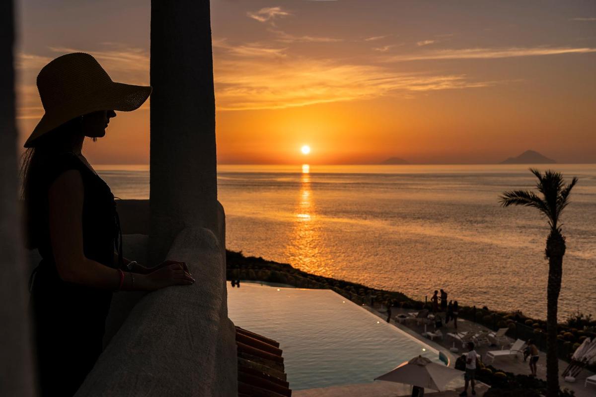 Therasia Resort Sea and SPA - The Leading Hotels of the World