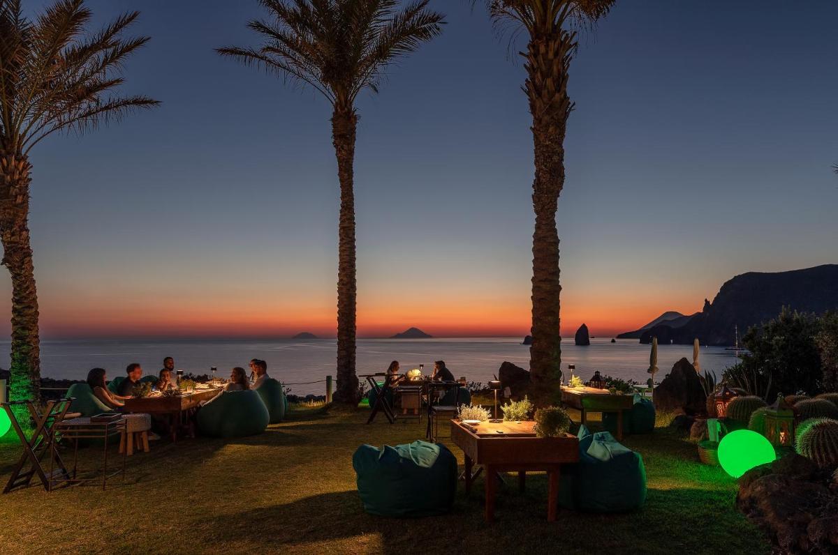 Therasia Resort Sea and SPA - The Leading Hotels of the World