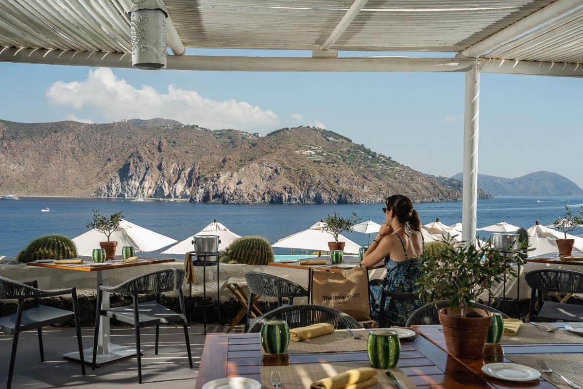 Therasia Resort Sea and SPA - The Leading Hotels of the World