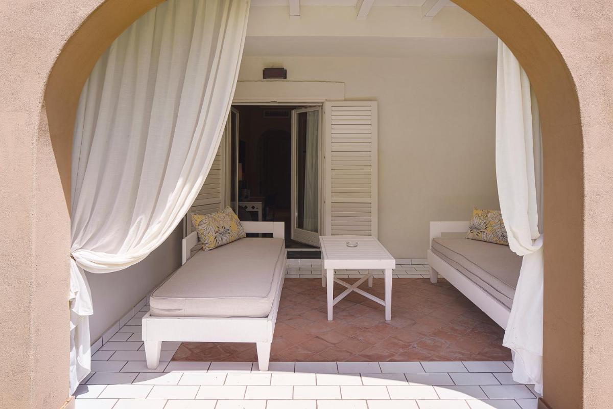 Therasia Resort Sea and SPA - The Leading Hotels of the World