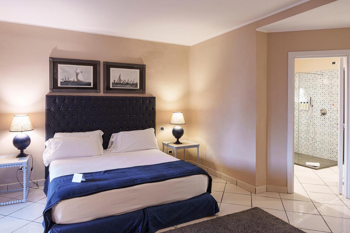 Therasia Resort Sea and SPA - The Leading Hotels of the World