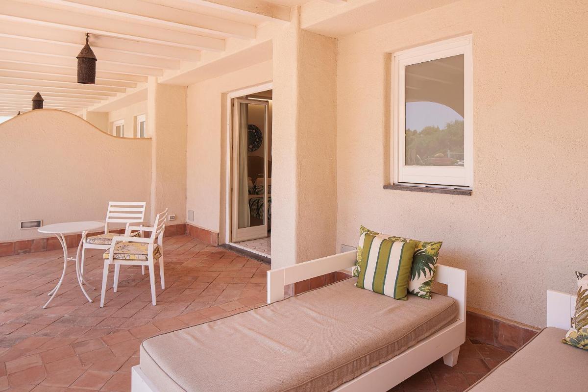 Therasia Resort Sea and SPA - The Leading Hotels of the World