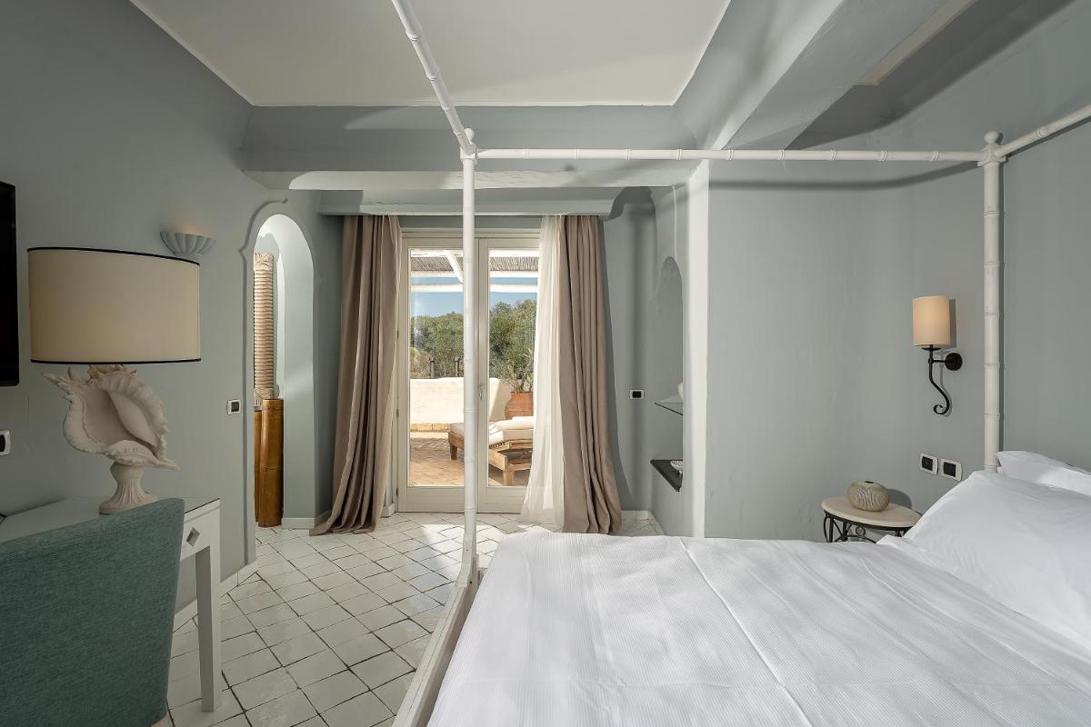 Therasia Resort Sea and SPA - The Leading Hotels of the World