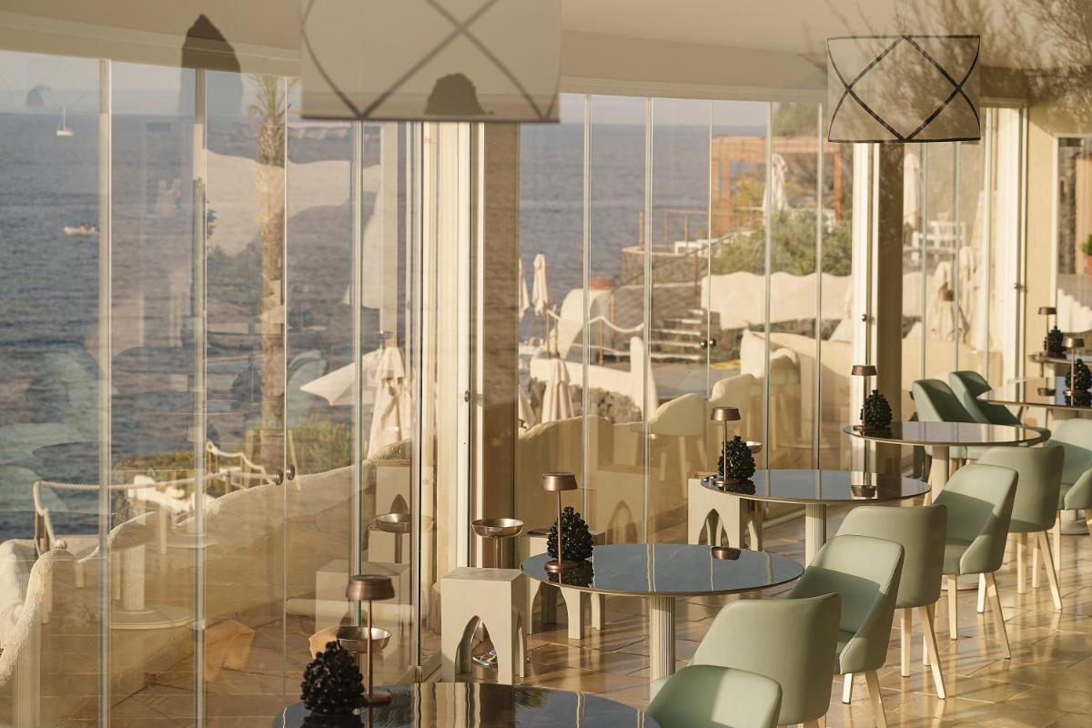 Therasia Resort Sea and SPA - The Leading Hotels of the World