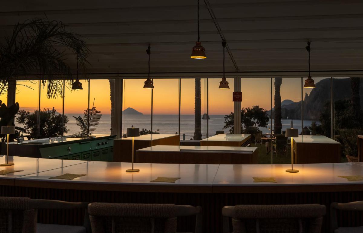 Therasia Resort Sea and SPA - The Leading Hotels of the World