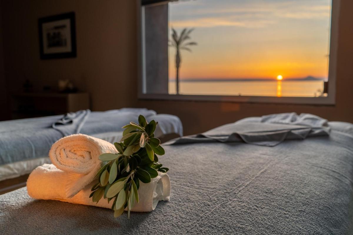 Therasia Resort Sea and SPA - The Leading Hotels of the World