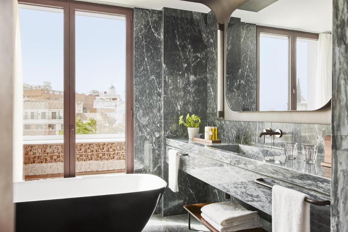 Thompson Madrid, by Hyatt