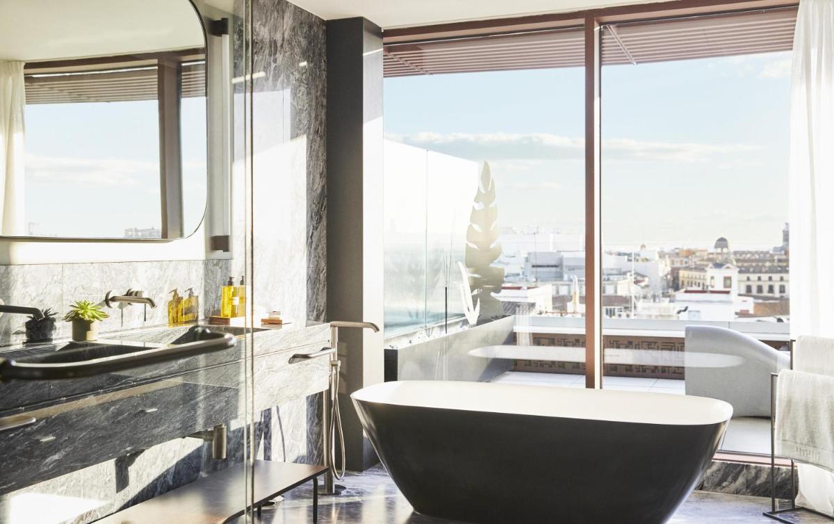 Thompson Madrid, by Hyatt