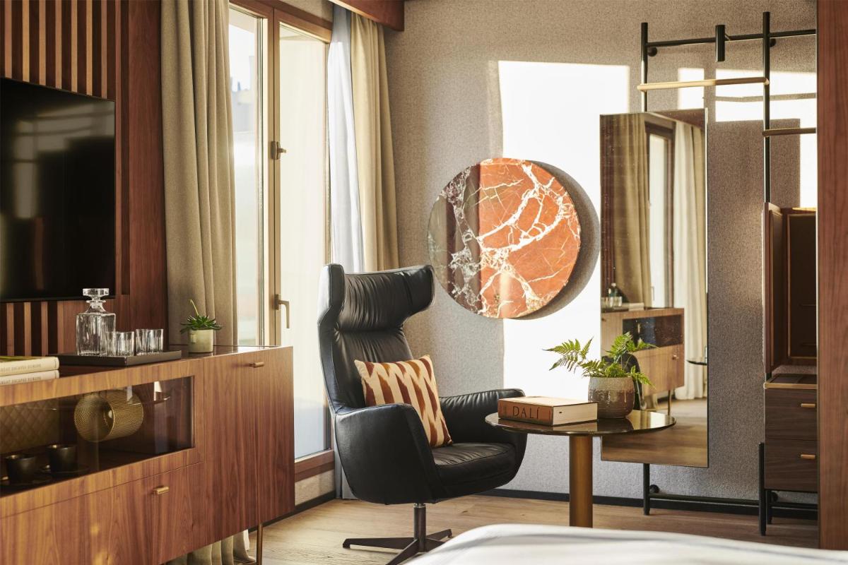 Thompson Madrid, by Hyatt