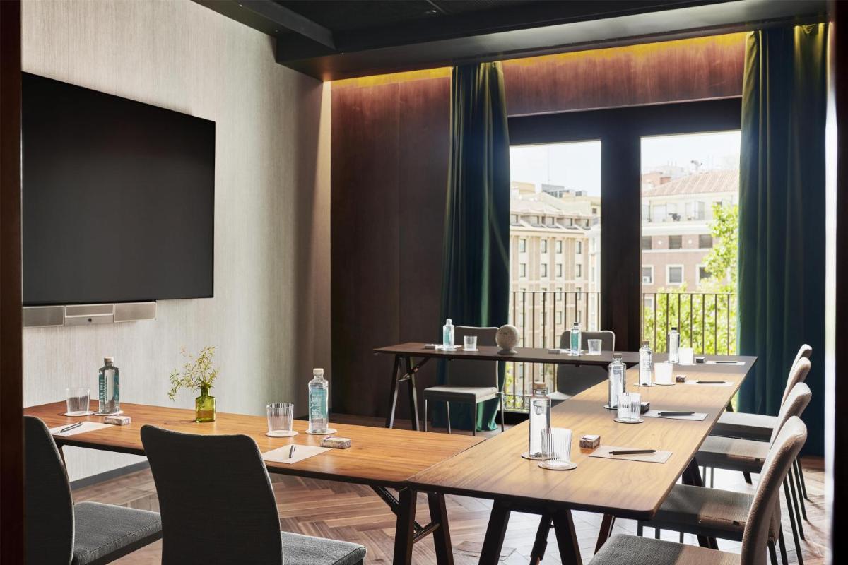 Thompson Madrid, by Hyatt
