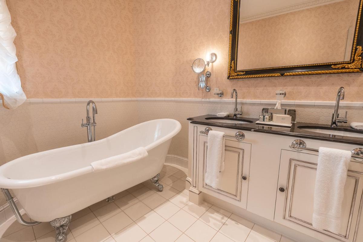 Thornbury Castle - A Relais & Chateaux Hotel