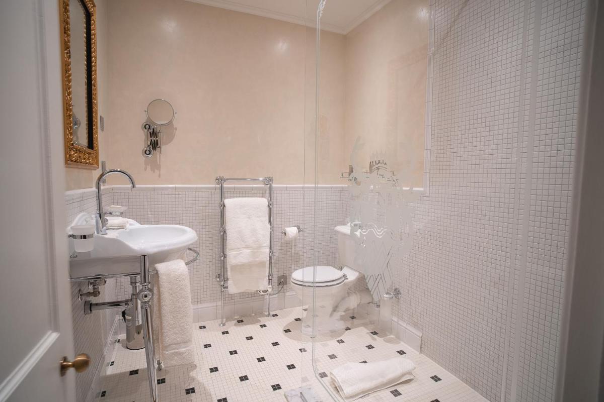 Thornbury Castle - A Relais & Chateaux Hotel