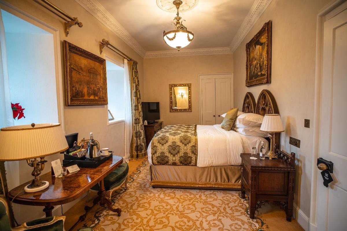 Thornbury Castle - A Relais & Chateaux Hotel