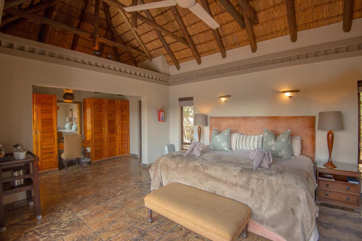 Waterbuck Game Lodge Thornybush Nature Reserve