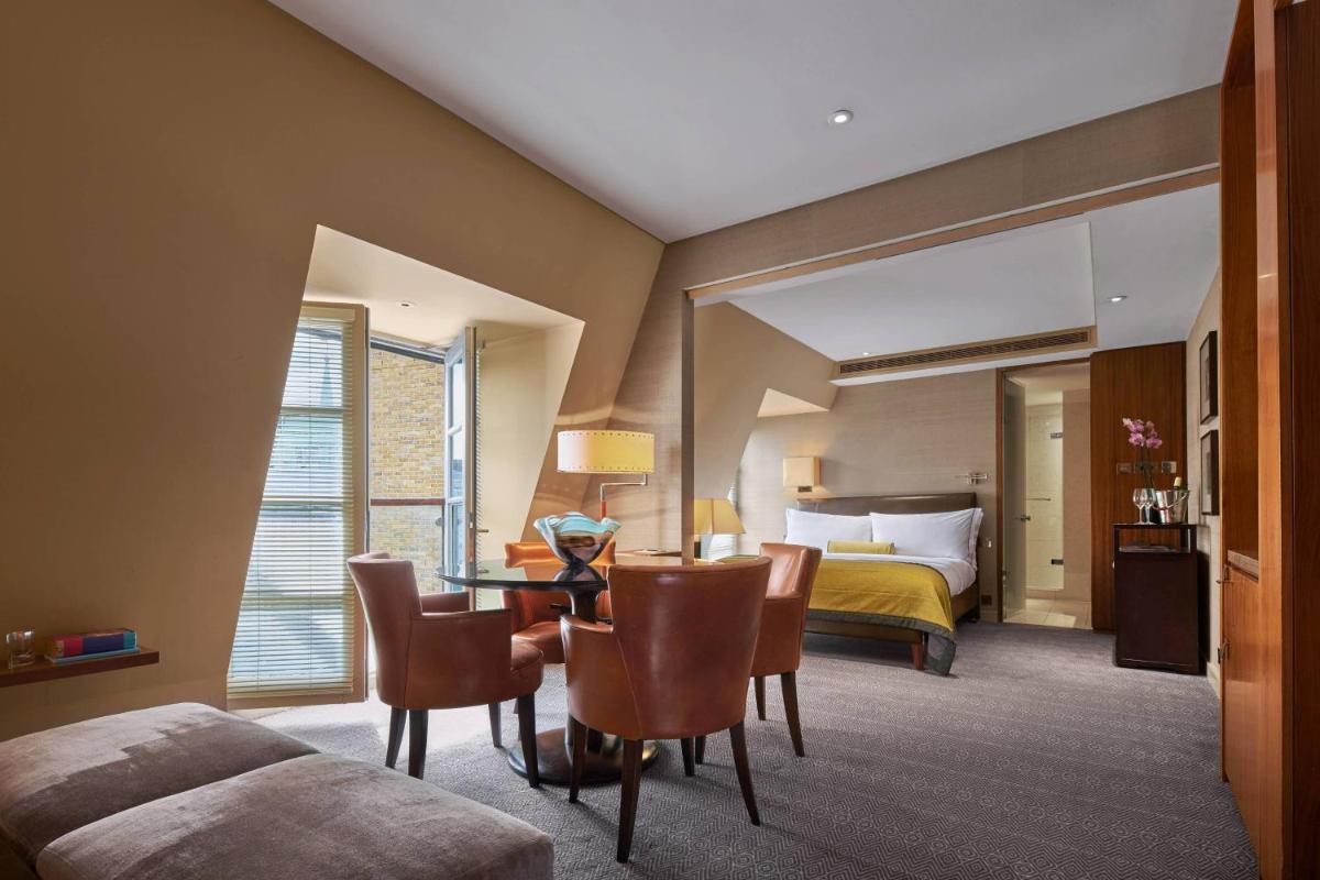 Threadneedles, Autograph Collection