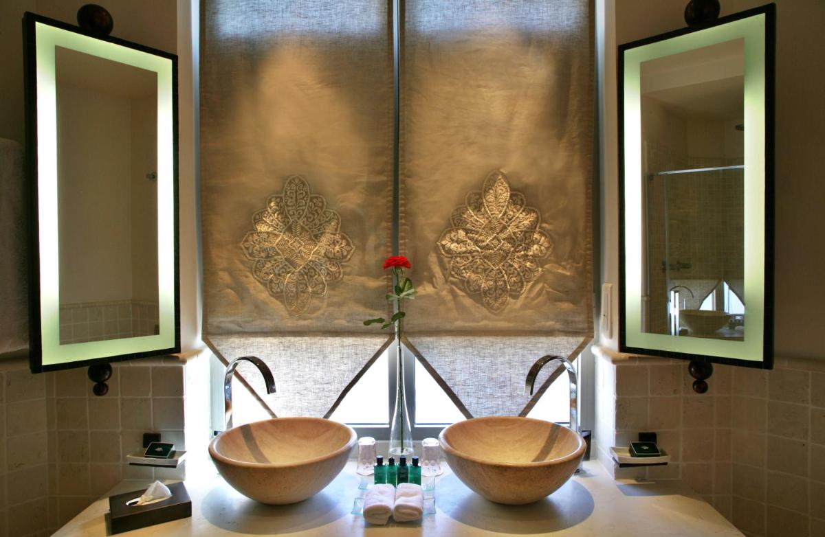 Tiara Yaktsa Côte d’Azur