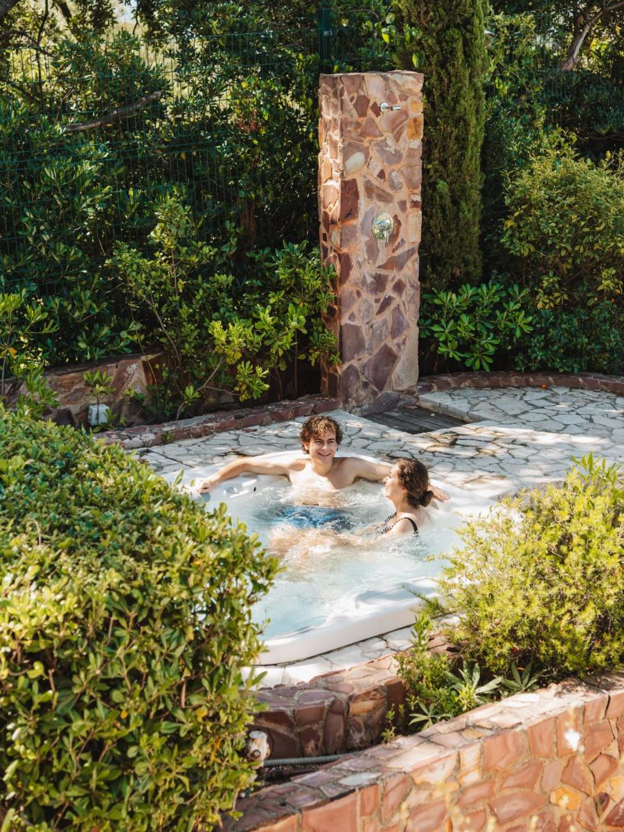 Tiara Yaktsa Côte d’Azur