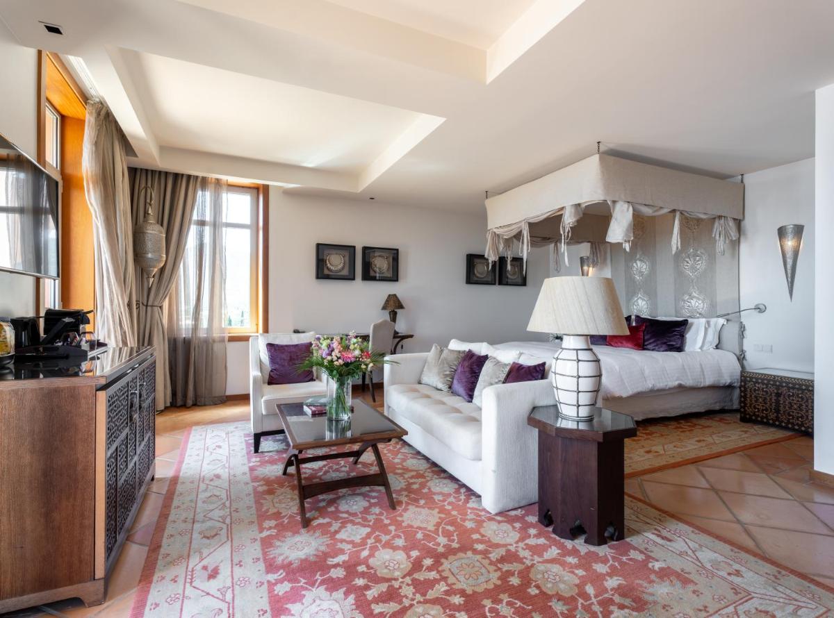 Tiara Yaktsa Côte d’Azur