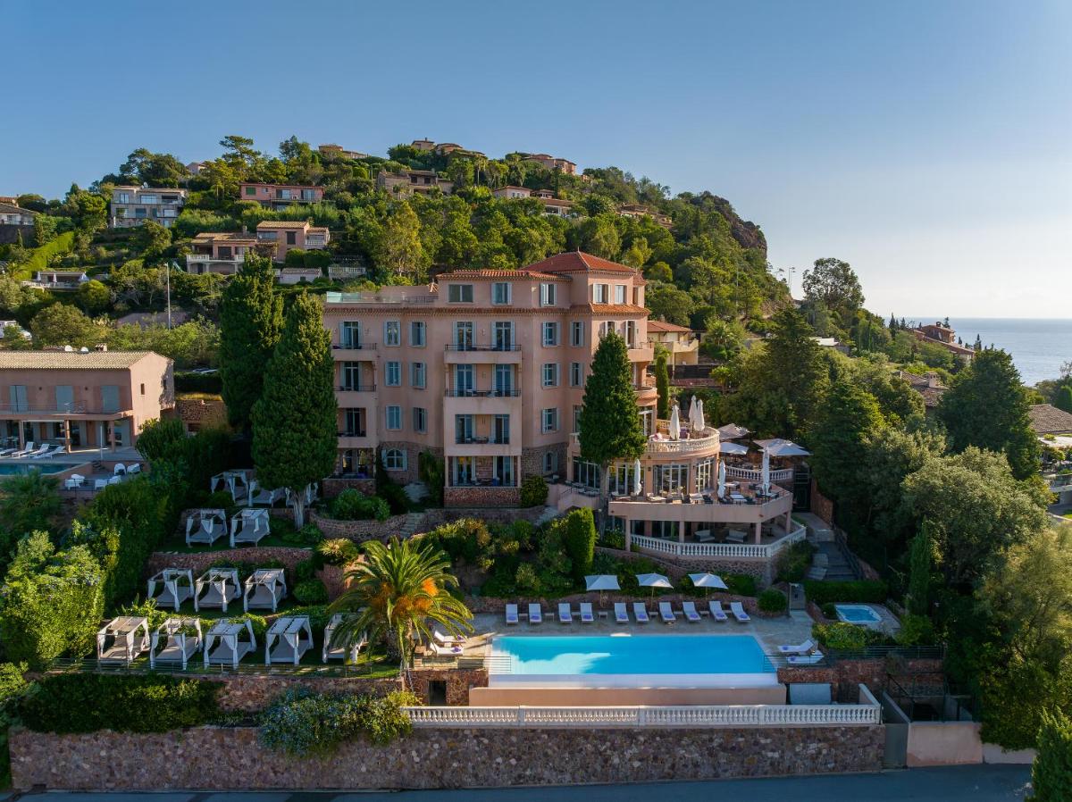 Tiara Yaktsa Côte d’Azur