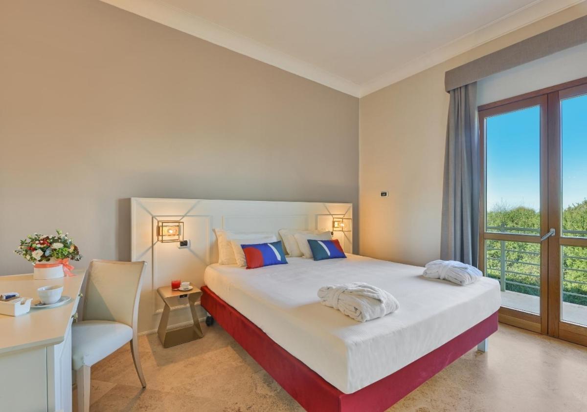 Tombolo Talasso Resort