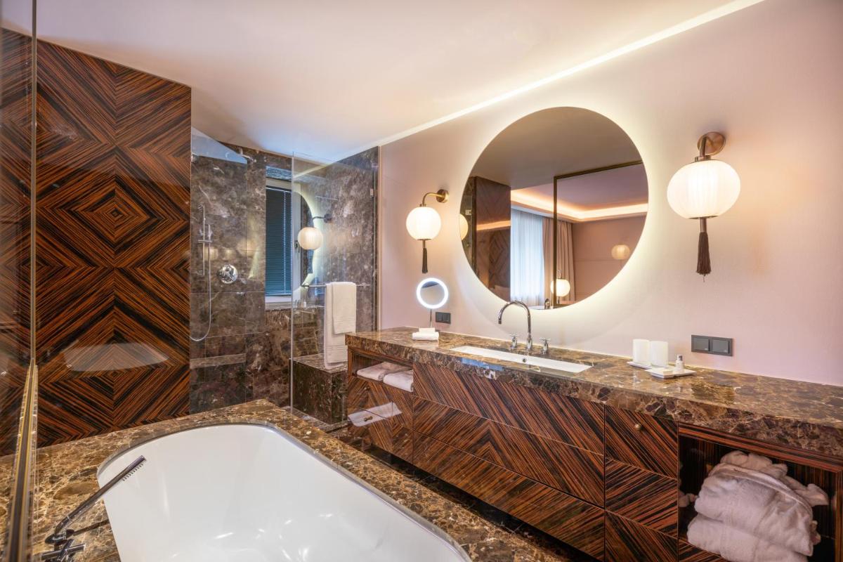 Hotel Topazz & Lamée