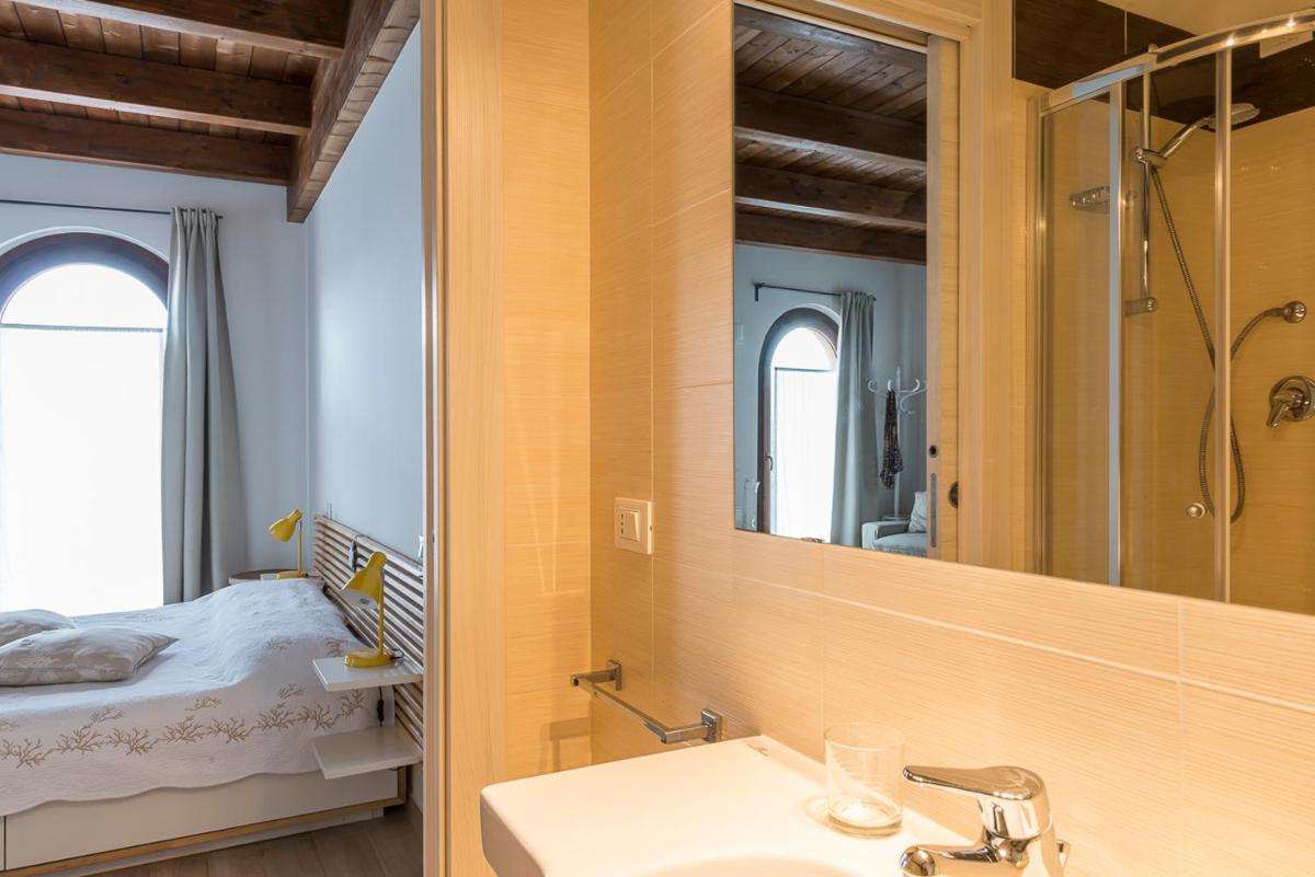 Torre della Loggia - Dimora Storica - Ortona