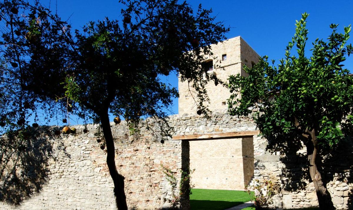 Torre della Loggia - Dimora Storica - Ortona
