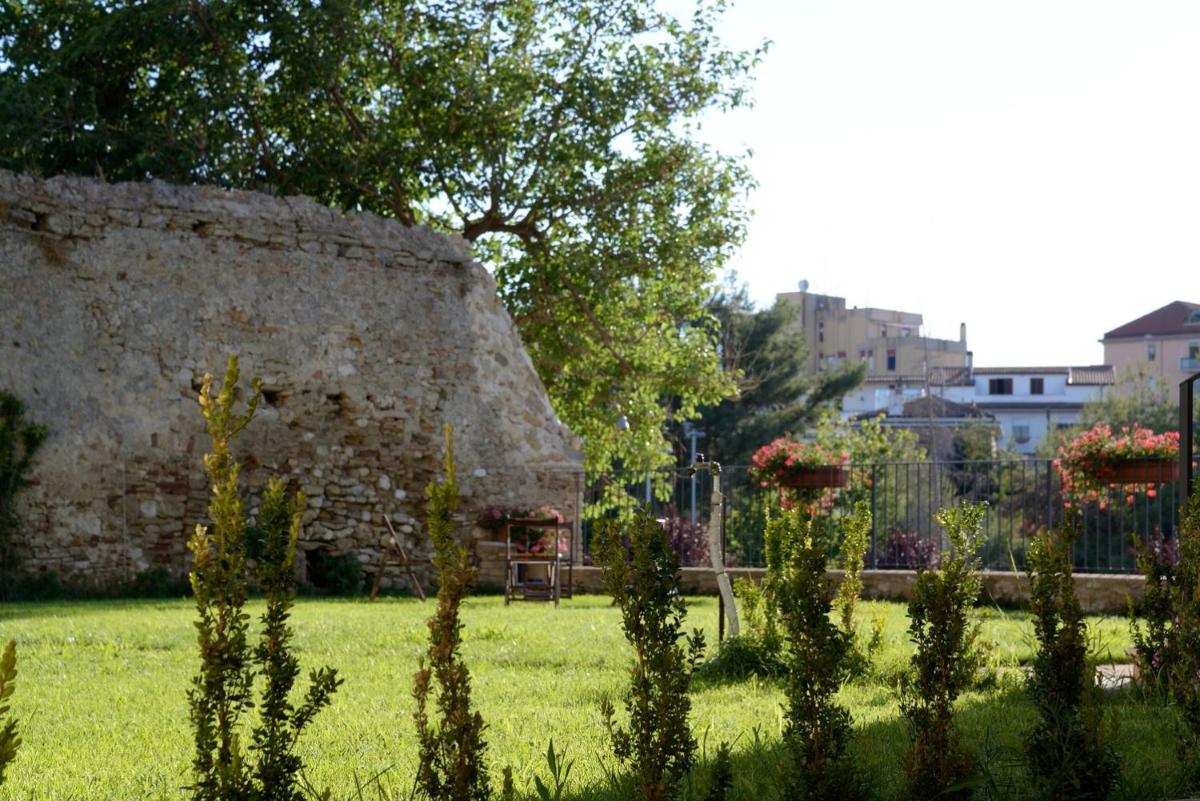 Torre della Loggia - Dimora Storica - Ortona