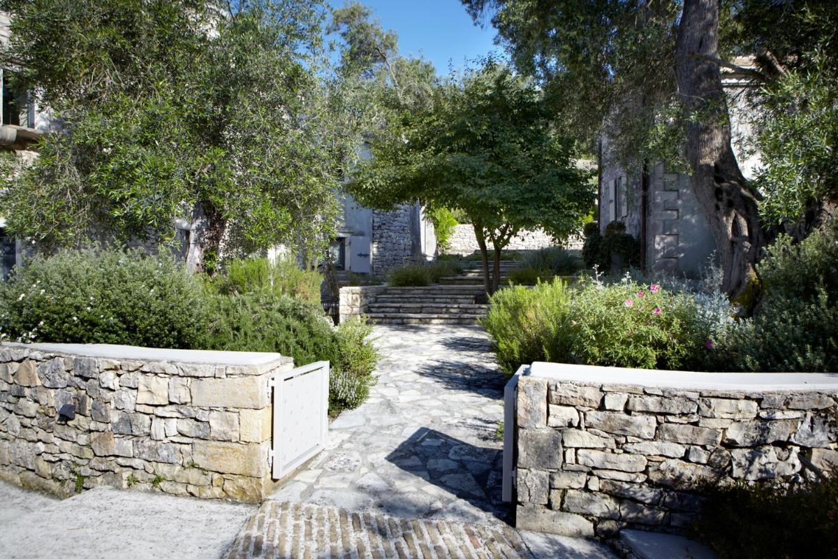 Torri E Merli Boutique Hotel