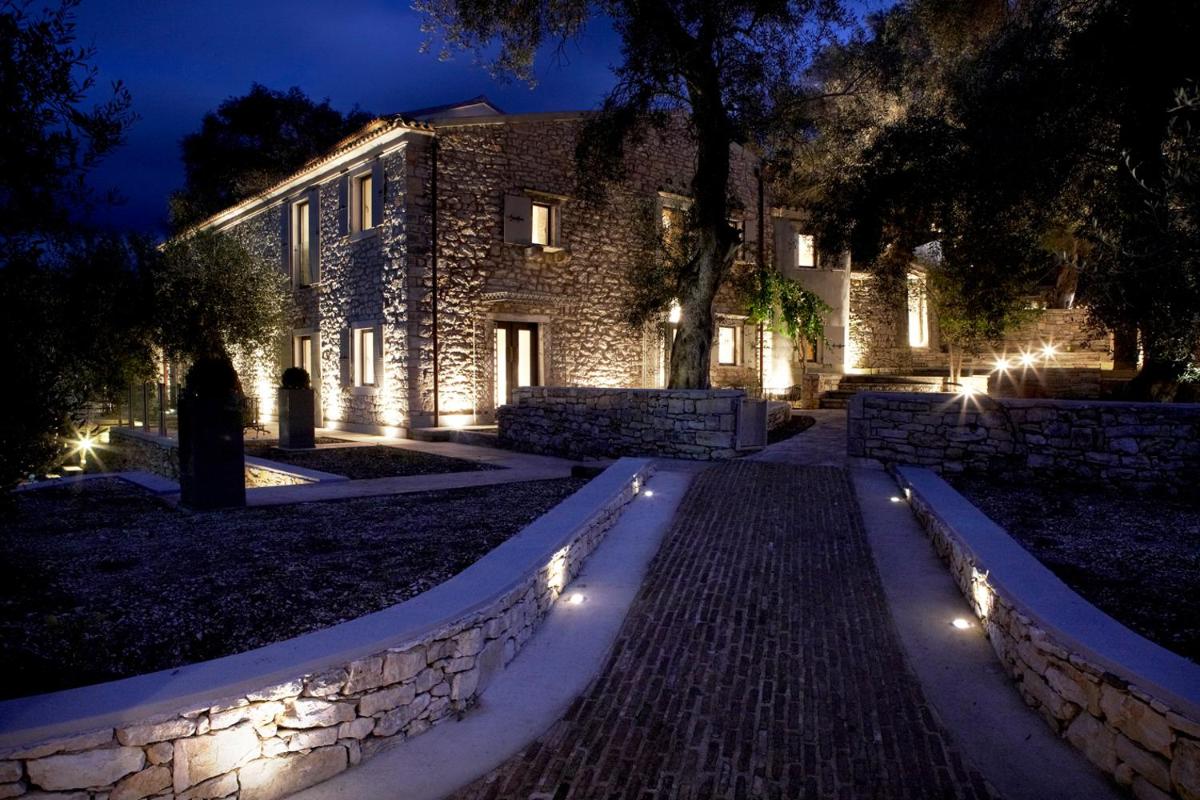 Torri E Merli Boutique Hotel