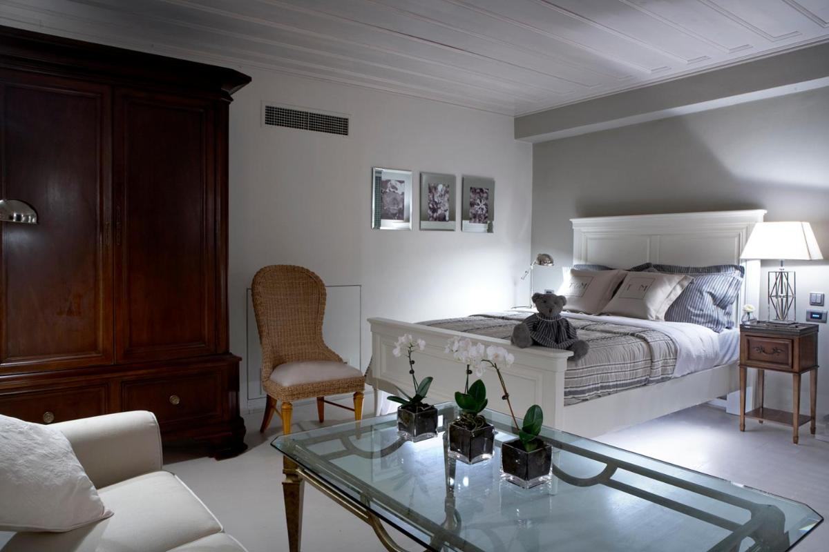 Torri E Merli Boutique Hotel
