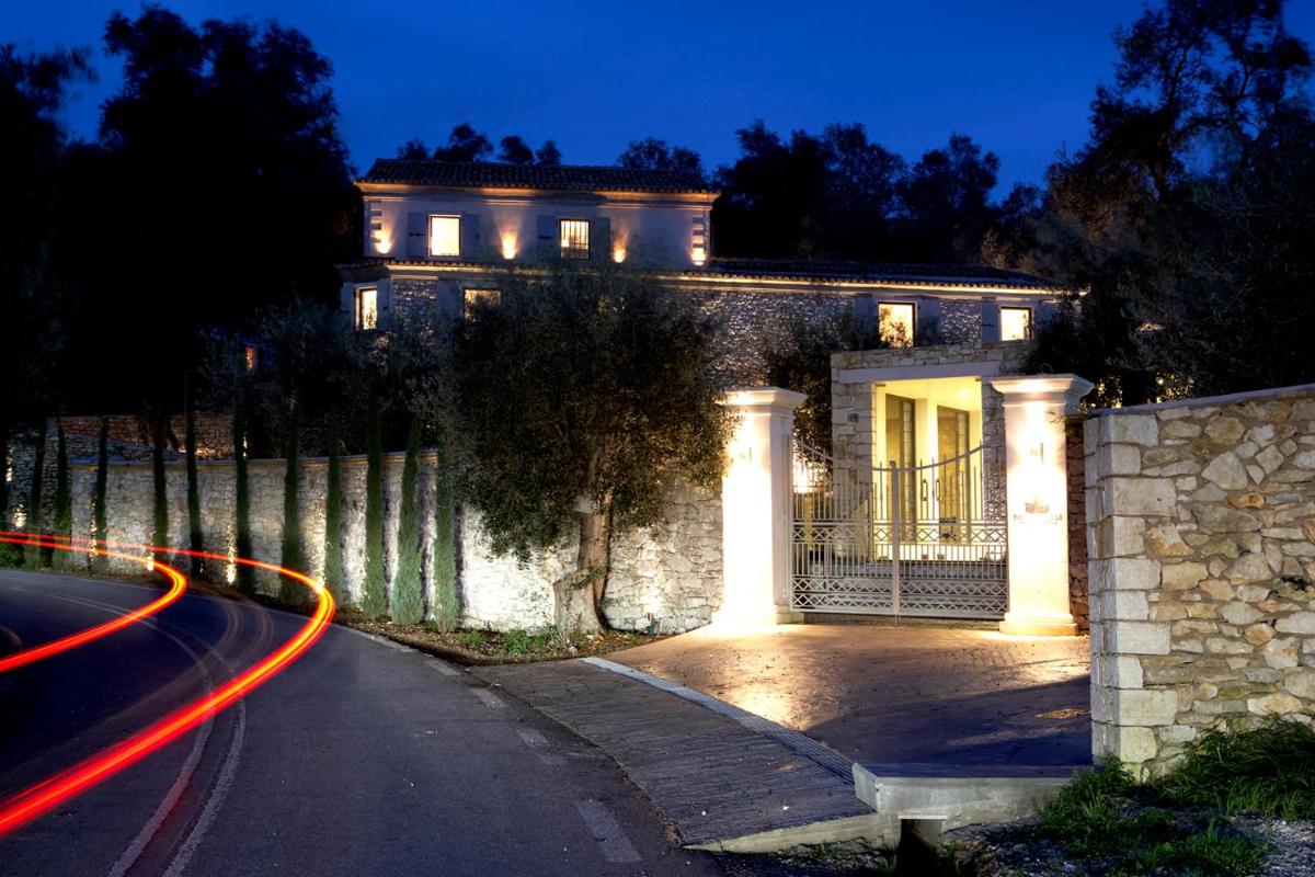 Torri E Merli Hotel by GHH