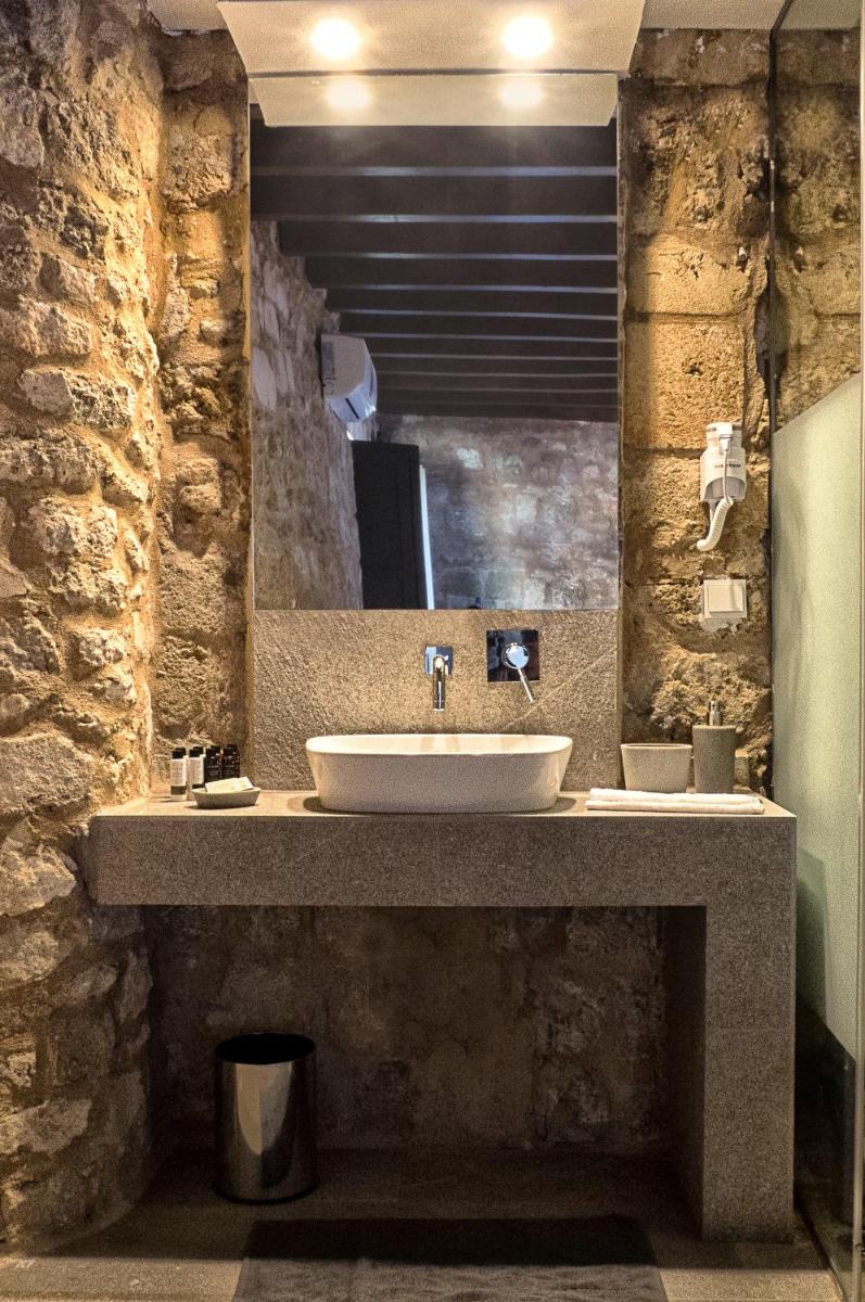 Trinity Boutique Hotel