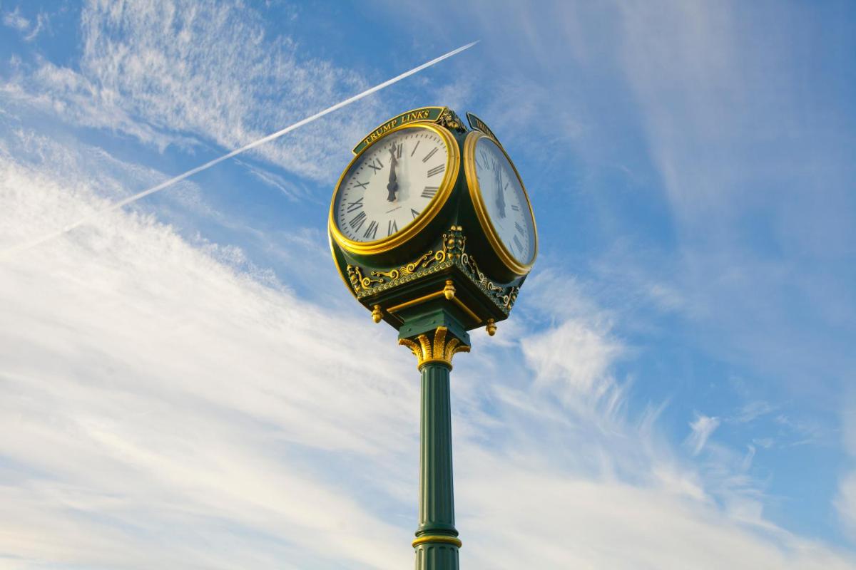 Trump MacLeod House & Lodge, Scotland