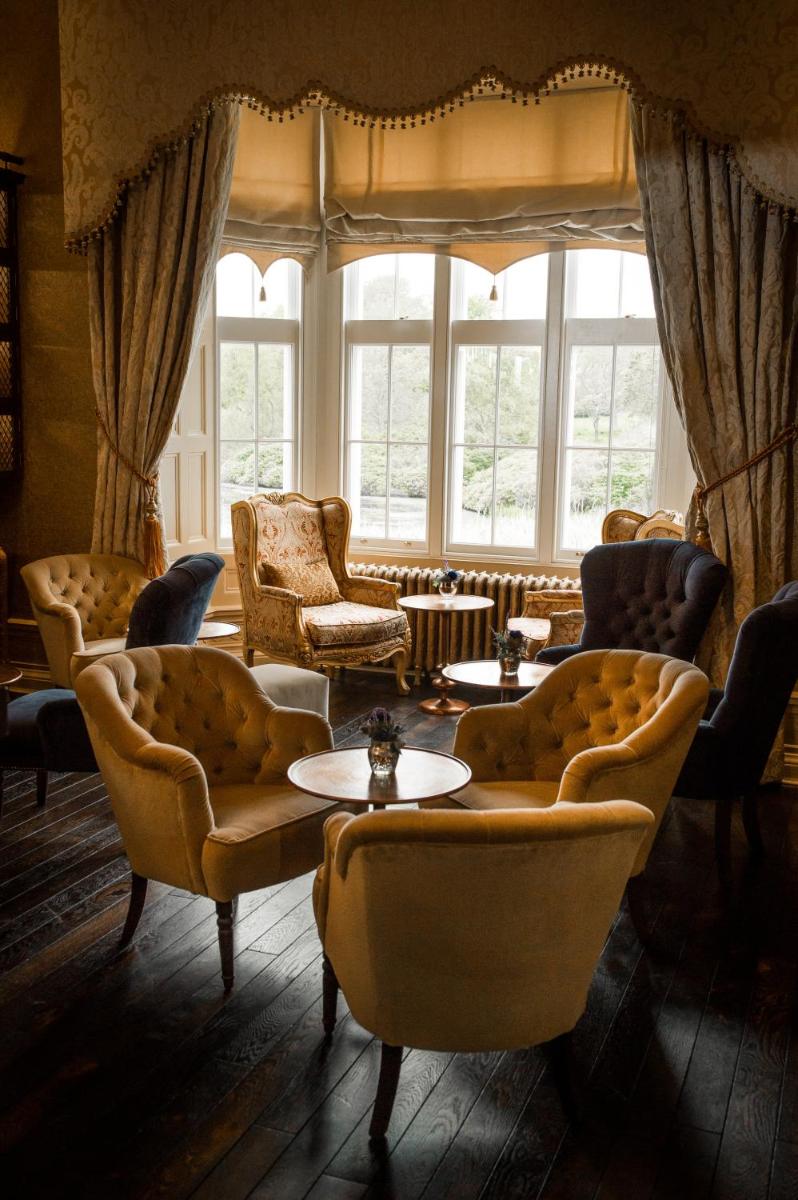 Trump MacLeod House & Lodge, Scotland