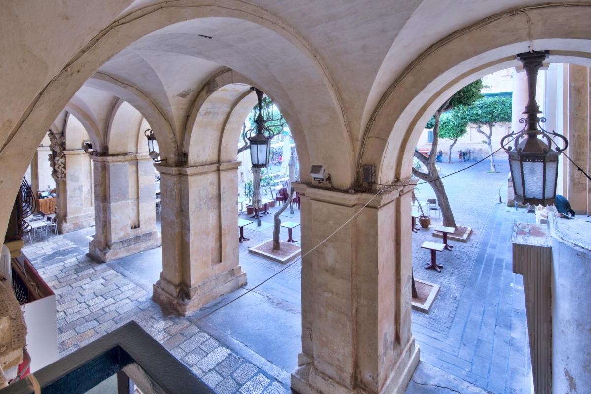 U Collection - a Luxury Collection Suites, Valletta