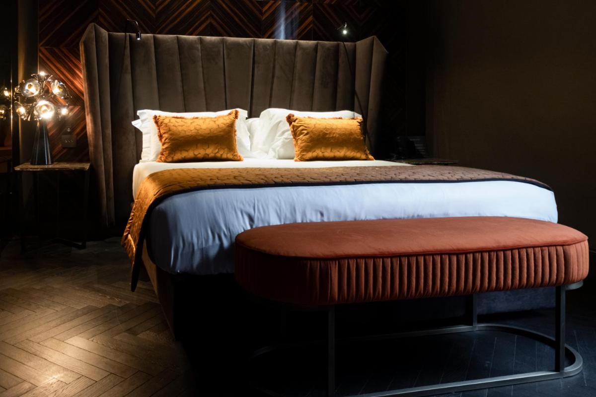 U-Visionary Roma Hotel