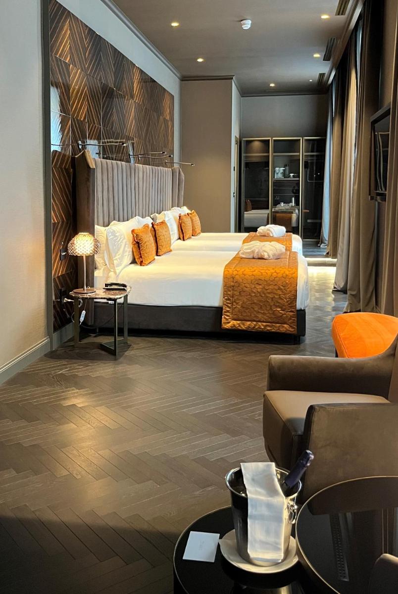 U-Visionary Roma Hotel