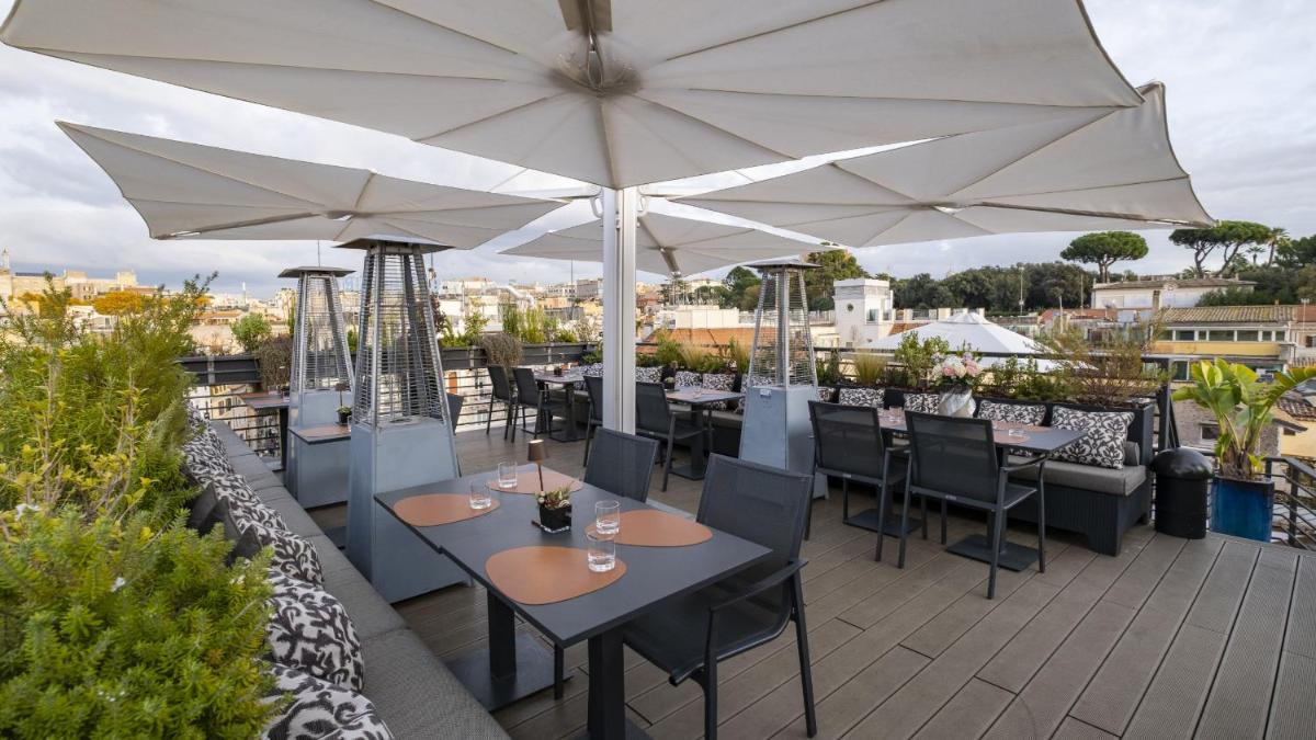 U-Visionary Roma Hotel