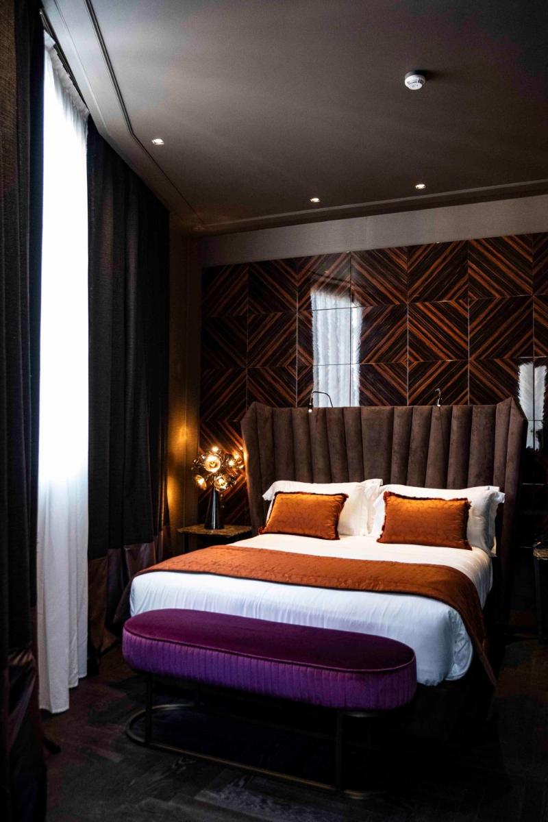 U-Visionary Roma Hotel