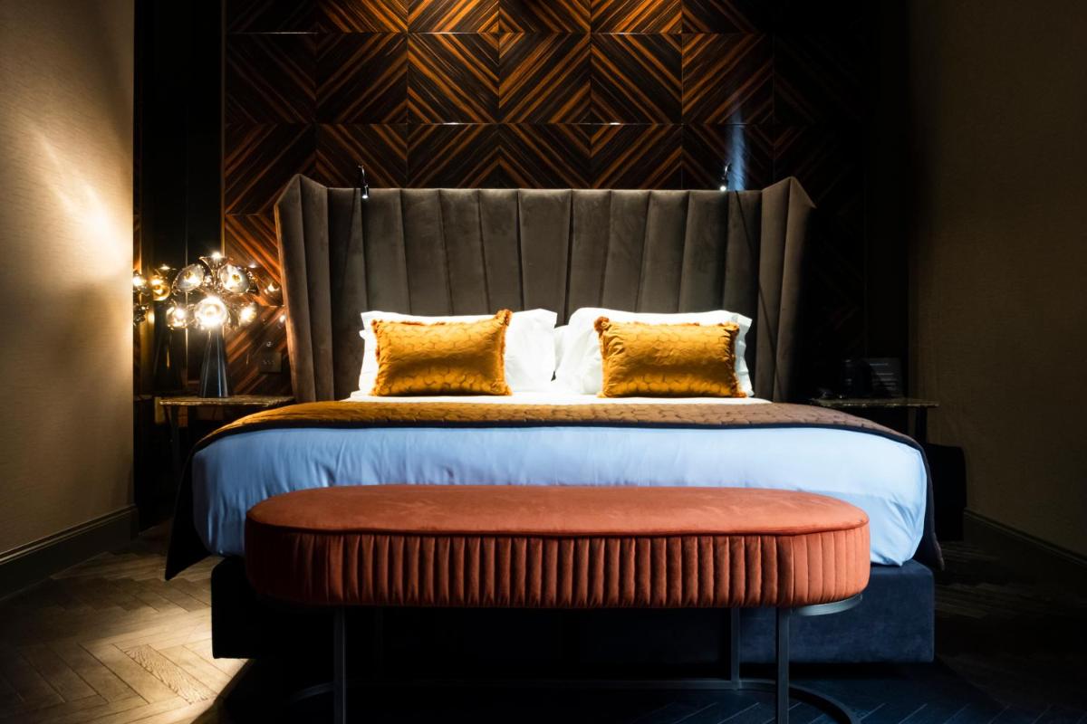 U-Visionary Roma Hotel