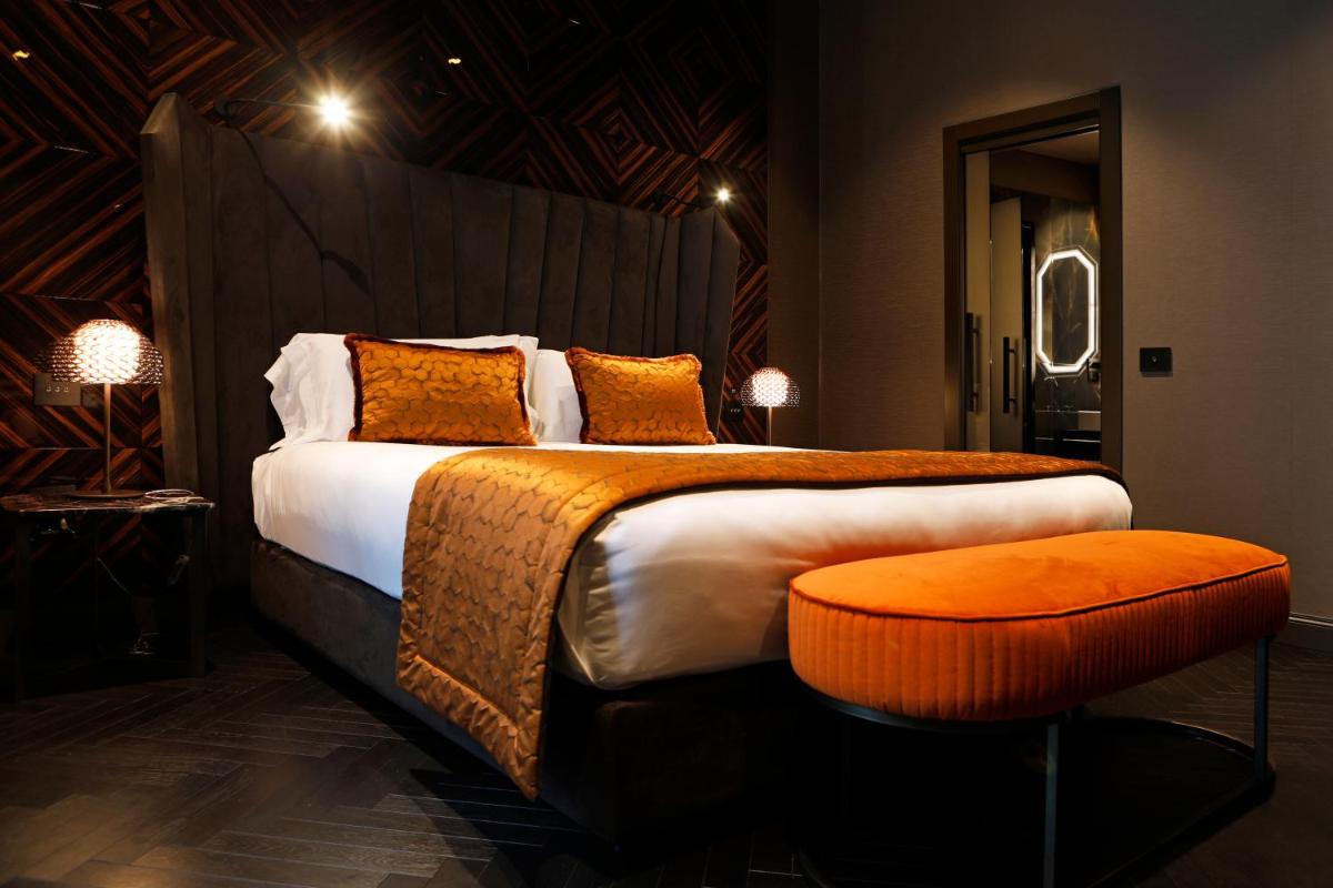 U-Visionary Roma Hotel