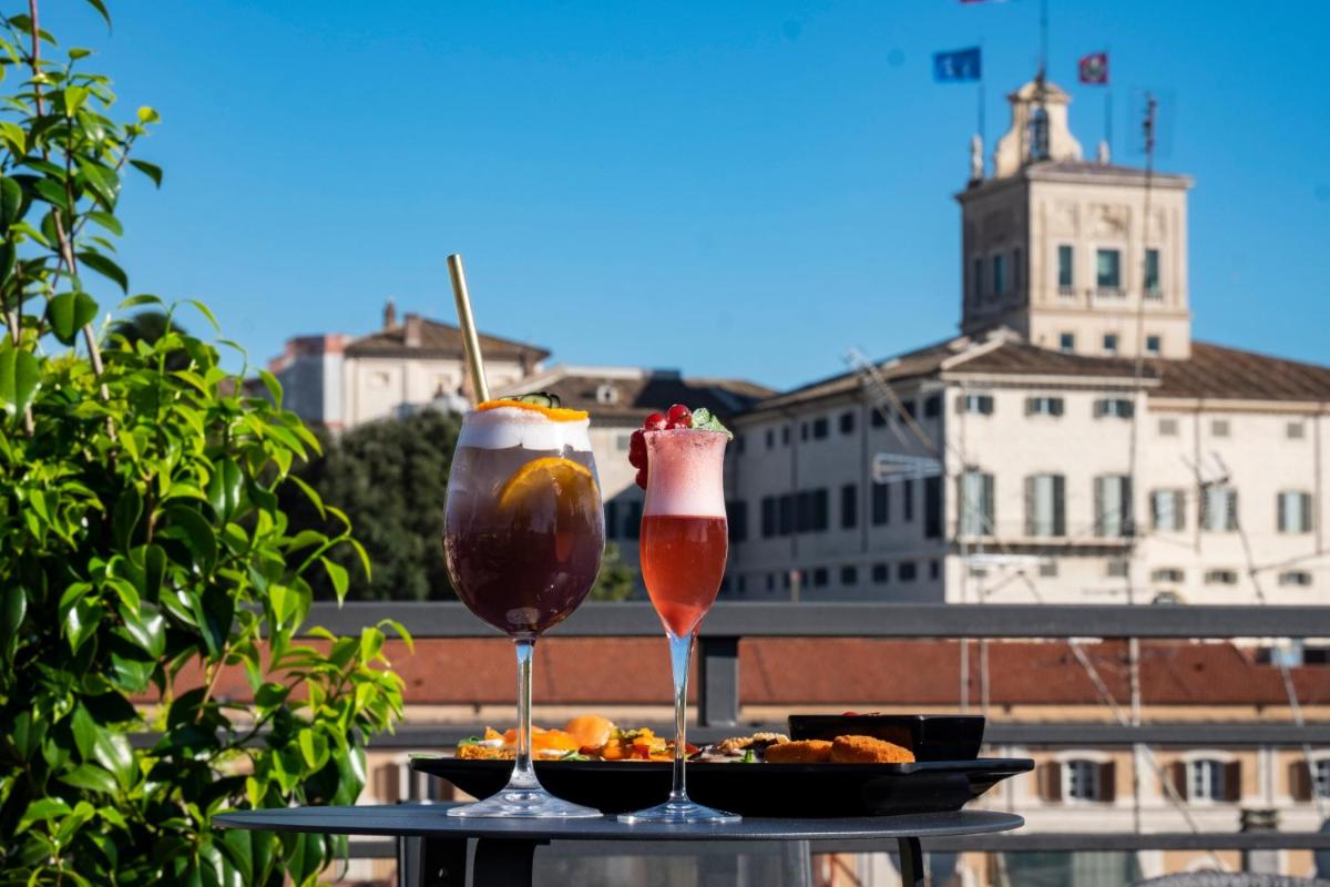 U-Visionary Roma Hotel