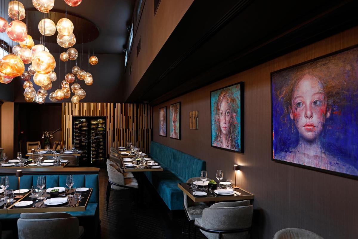 U-Visionary Roma Hotel