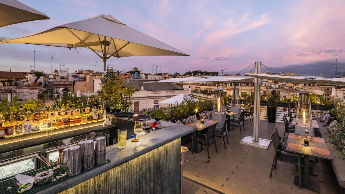 U-Visionary Roma Hotel