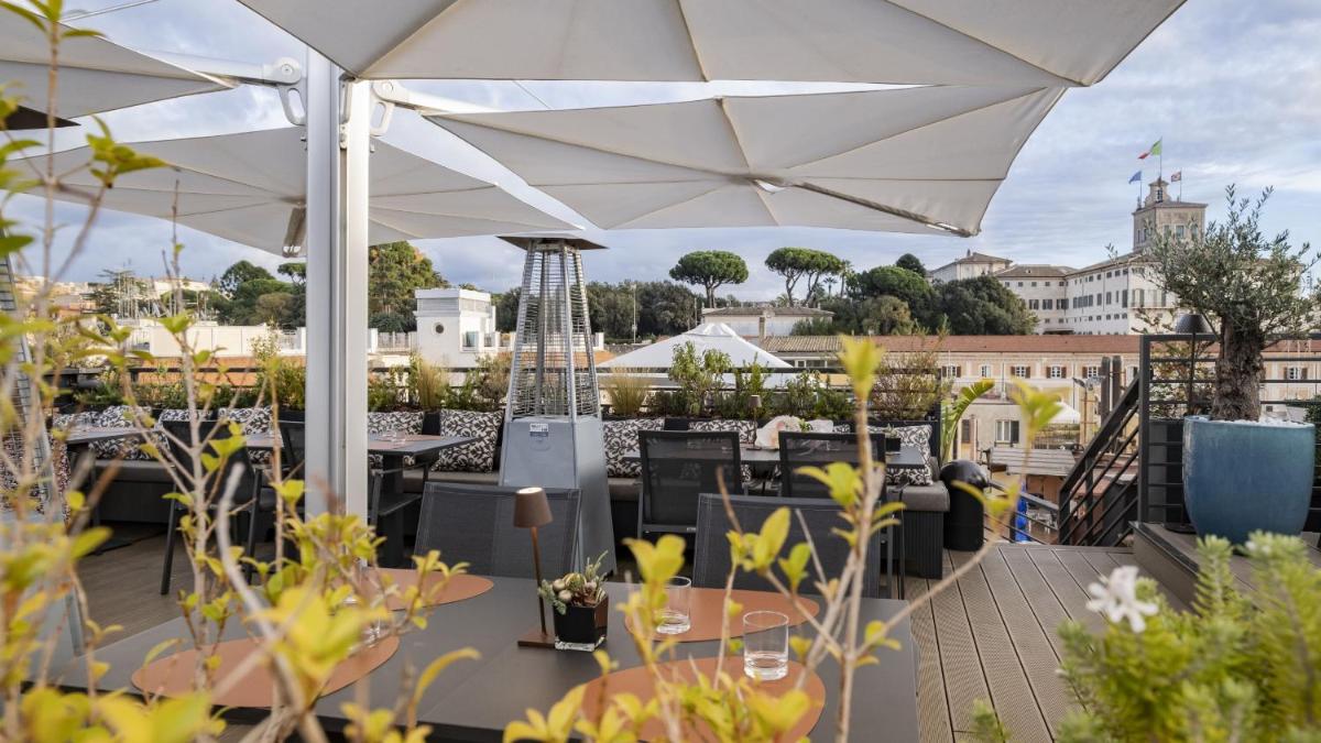 U-Visionary Roma Hotel