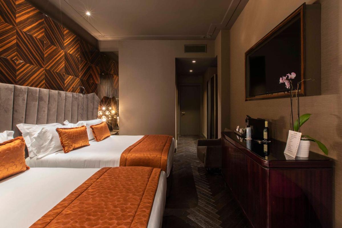 U-Visionary Roma Hotel