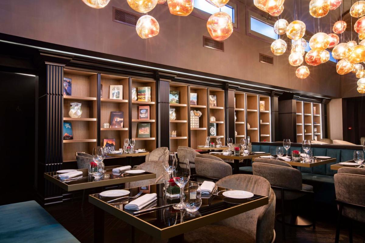U-Visionary Roma Hotel