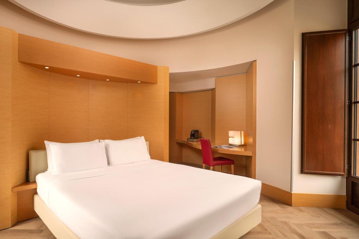 UNA Hotels Napoli