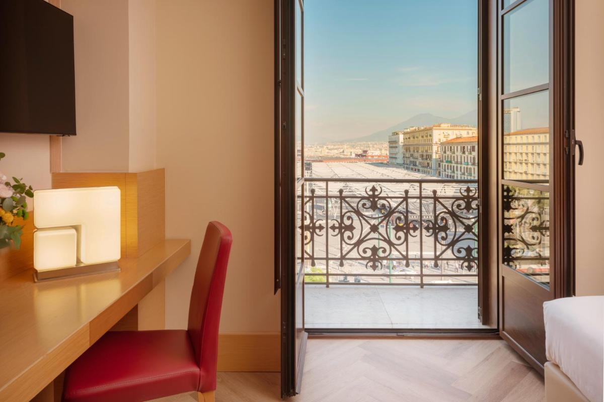 UNA Hotels Napoli